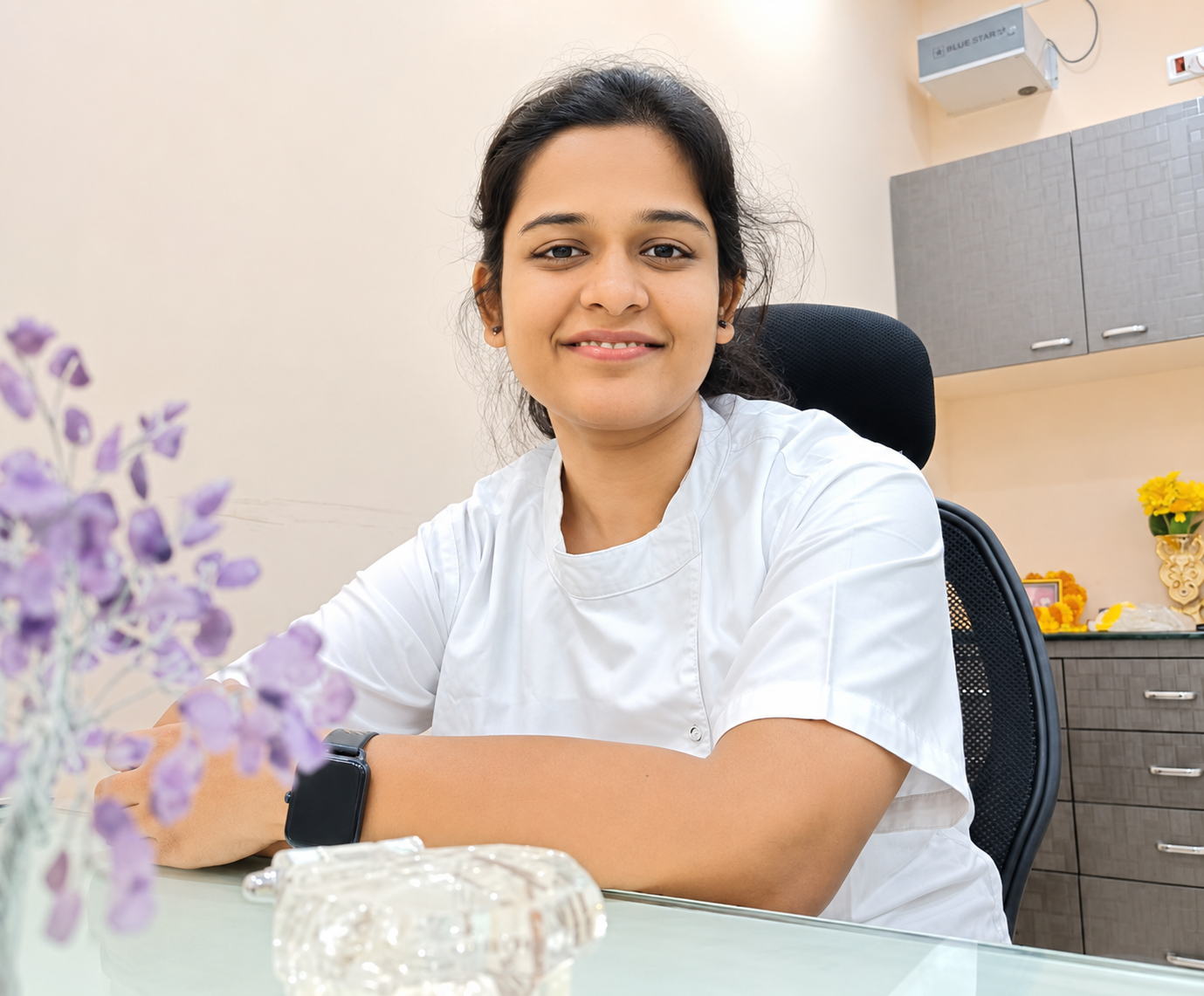Dr. Smruti S. Hirole at MEENAKSHI DENTAL CLINIC